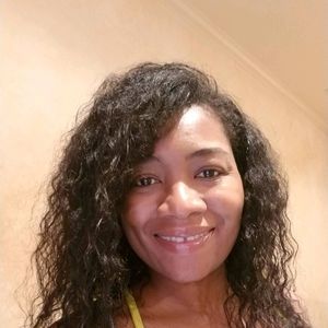 Meet your Posher, Renee